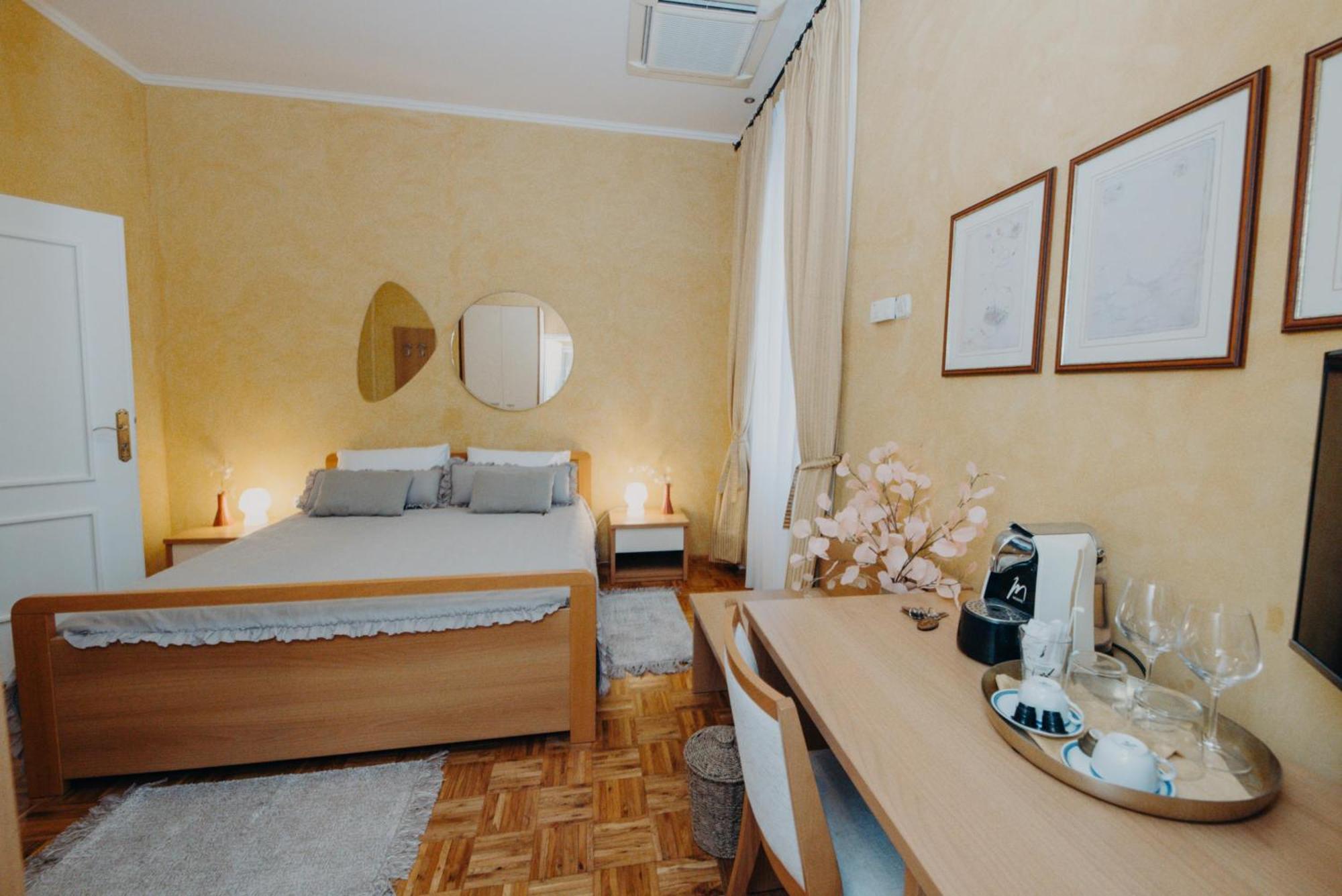 Rooms And Studios Villa Rossella 2 Rovinj Oda fotoğraf